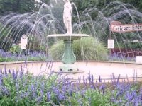 photos2010002640